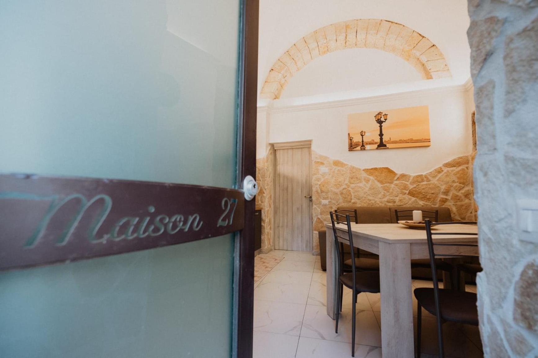 Maison27 Bari Luaran gambar